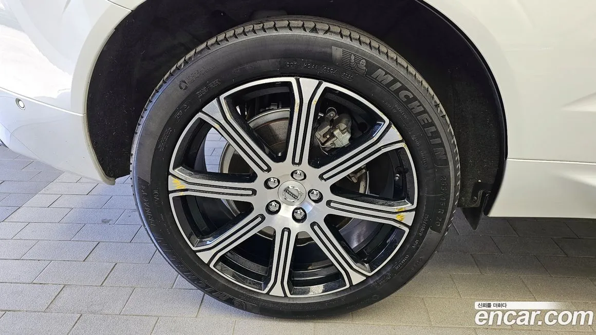 Volvo XC60 2021 из KR, фото 9