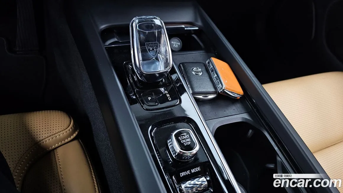 Volvo XC60 2021 из KR, фото 7