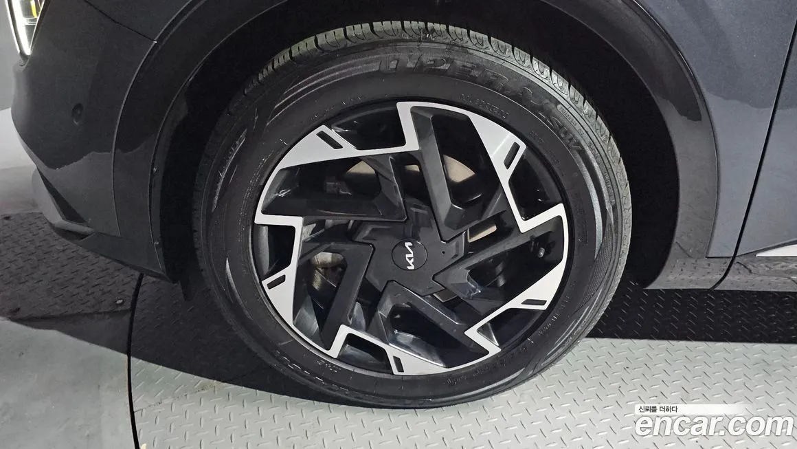 Kia Sportage — фото 10