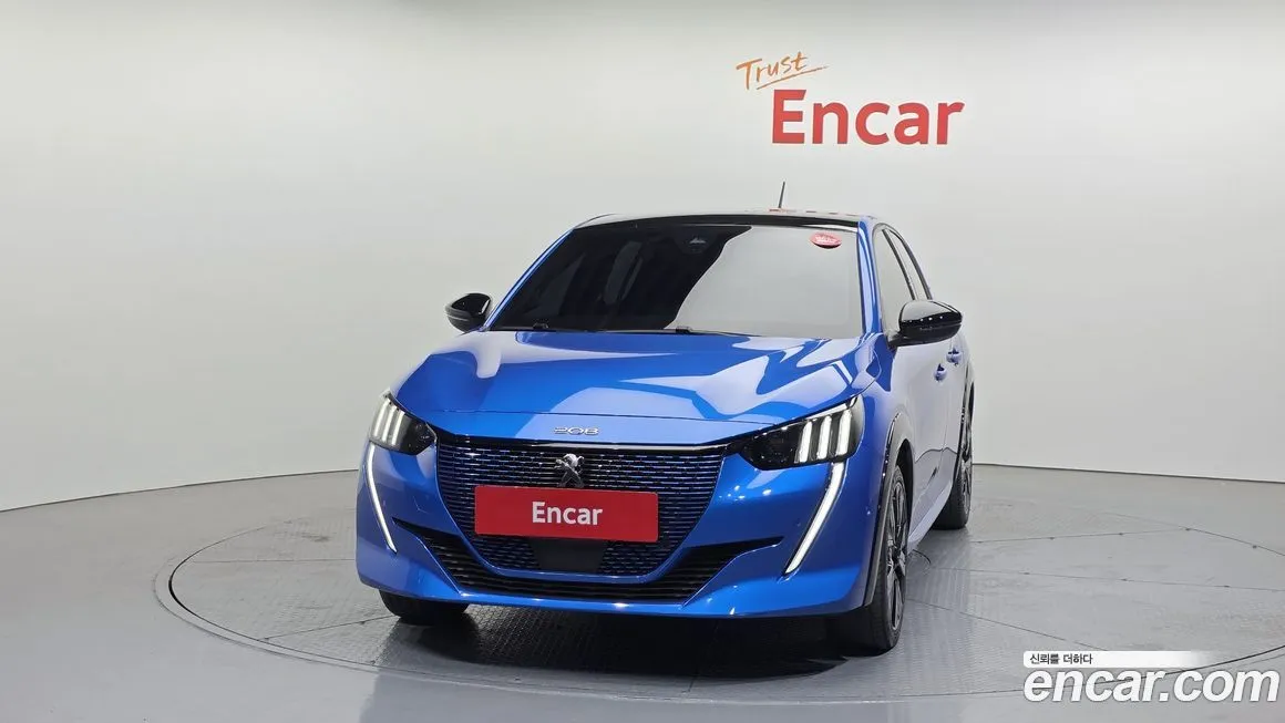 Peugeot 208 2023 из KR, фото 9