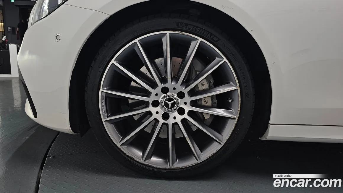 Mercedes-Benz E-Class 2021 из KR, фото 4