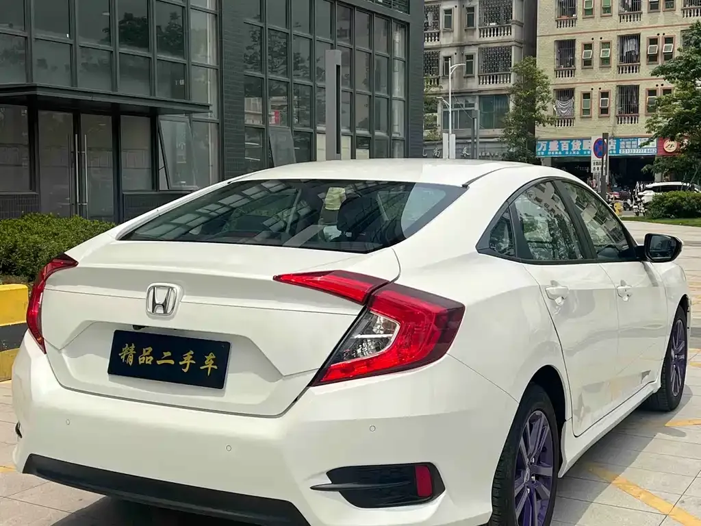 Honda Civic 2021 из CN, фото 8