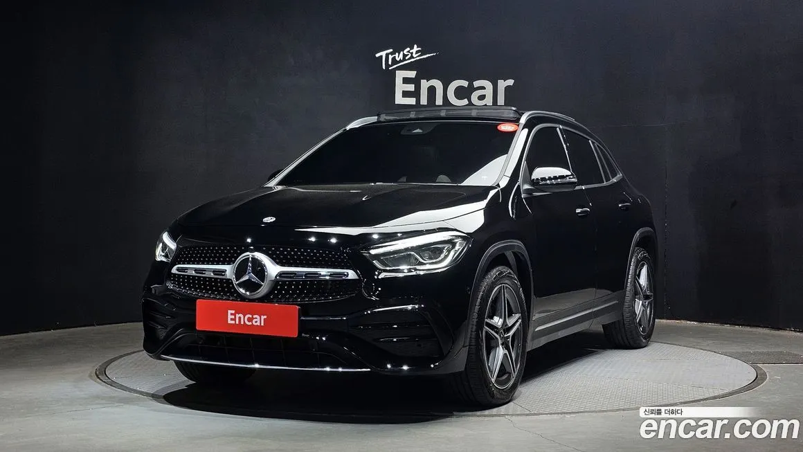 Mercedes-Benz GLA-Class — фото 1
