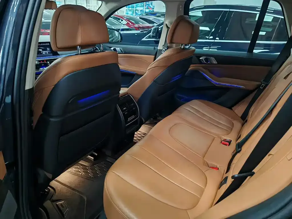 BMW X5 (Import) 2021 из CN, фото 2