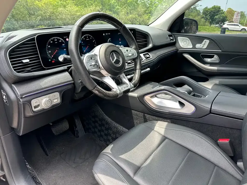 Mercedes-Benz GLE — фото 6