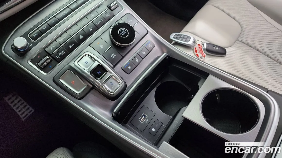 Hyundai Santafe 2023 из KR, фото 10