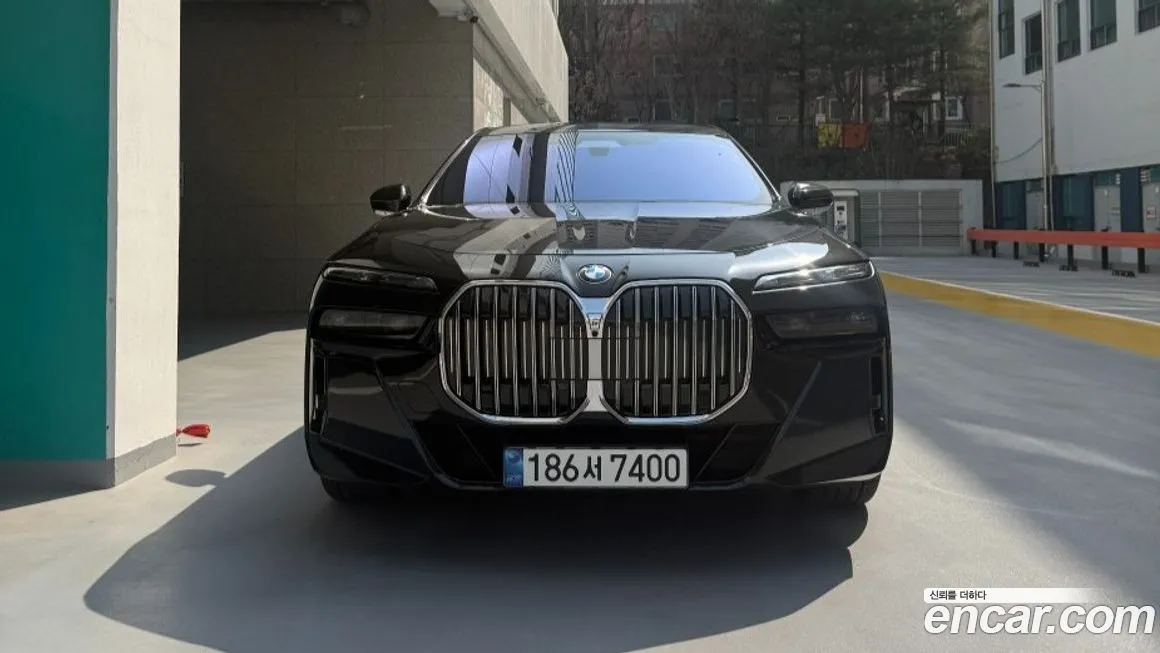 BMW 7-Series 2024 из KR, фото 5