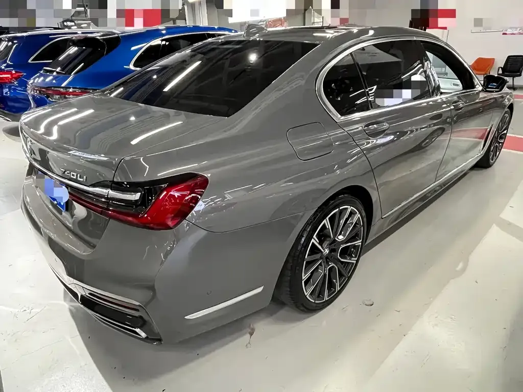 BMW 7 Series 2021 из CN, фото 5