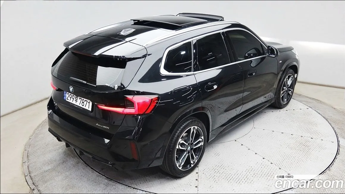 BMW X1 — фото 4