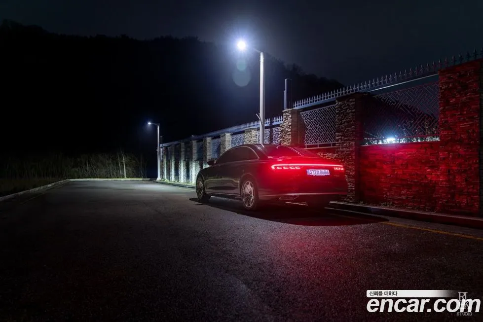Audi A8 2021 из KR, фото 9