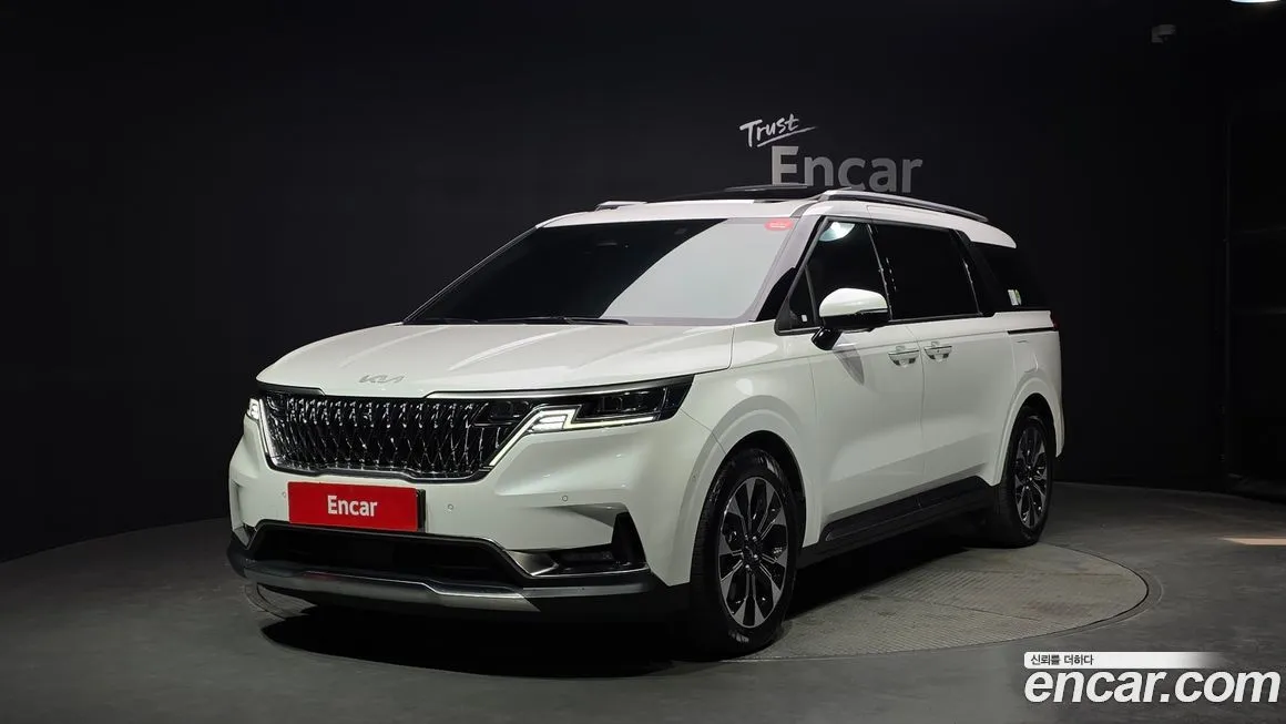 Kia Carnival 2023 из KR, фото 1