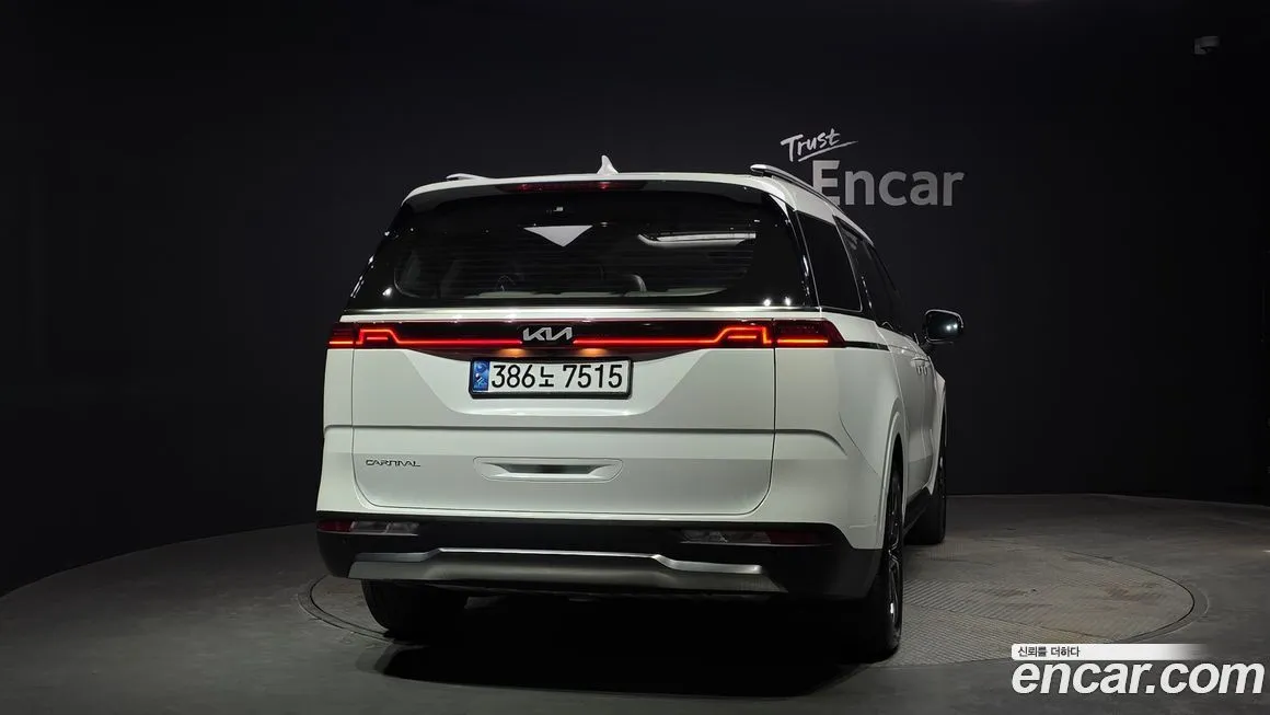 Kia Carnival 2023 из KR, фото 3