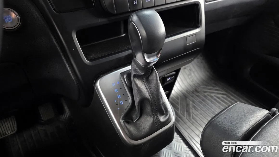 Hyundai Staria 2024 из KR, фото 3