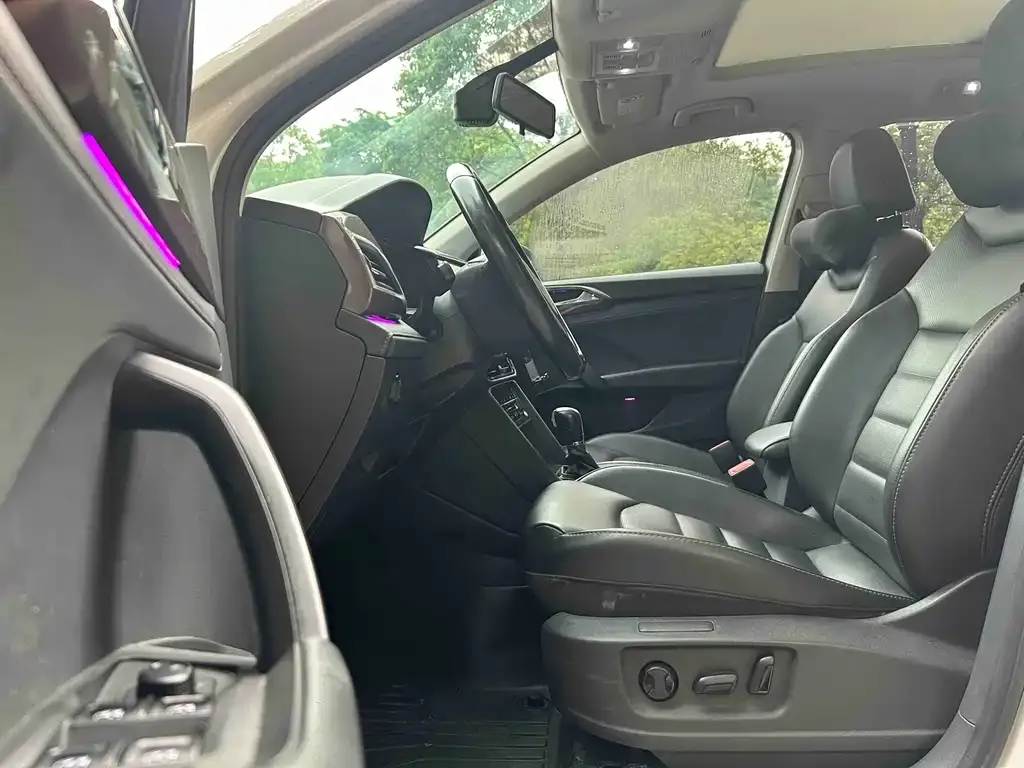 Volkswagen Tharu 2022 из CN, фото 3