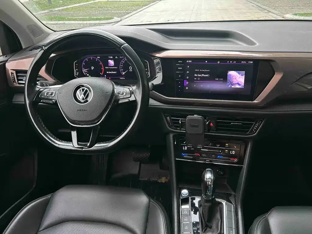 Volkswagen Tharu 2022 из CN, фото 2