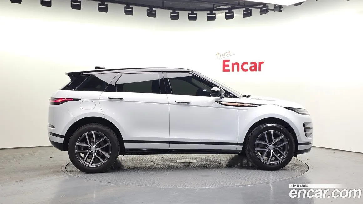 Land Rover Range Rover Evoque 2025 из KR, фото 5