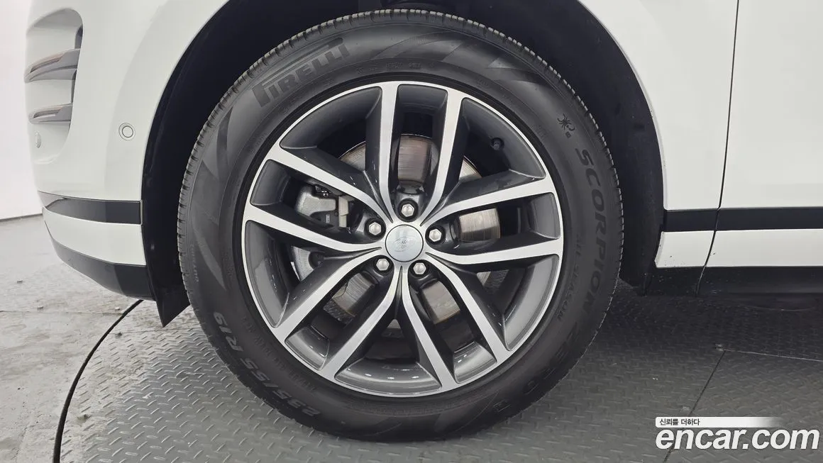 Land Rover Range Rover Evoque 2025 из KR, фото 6
