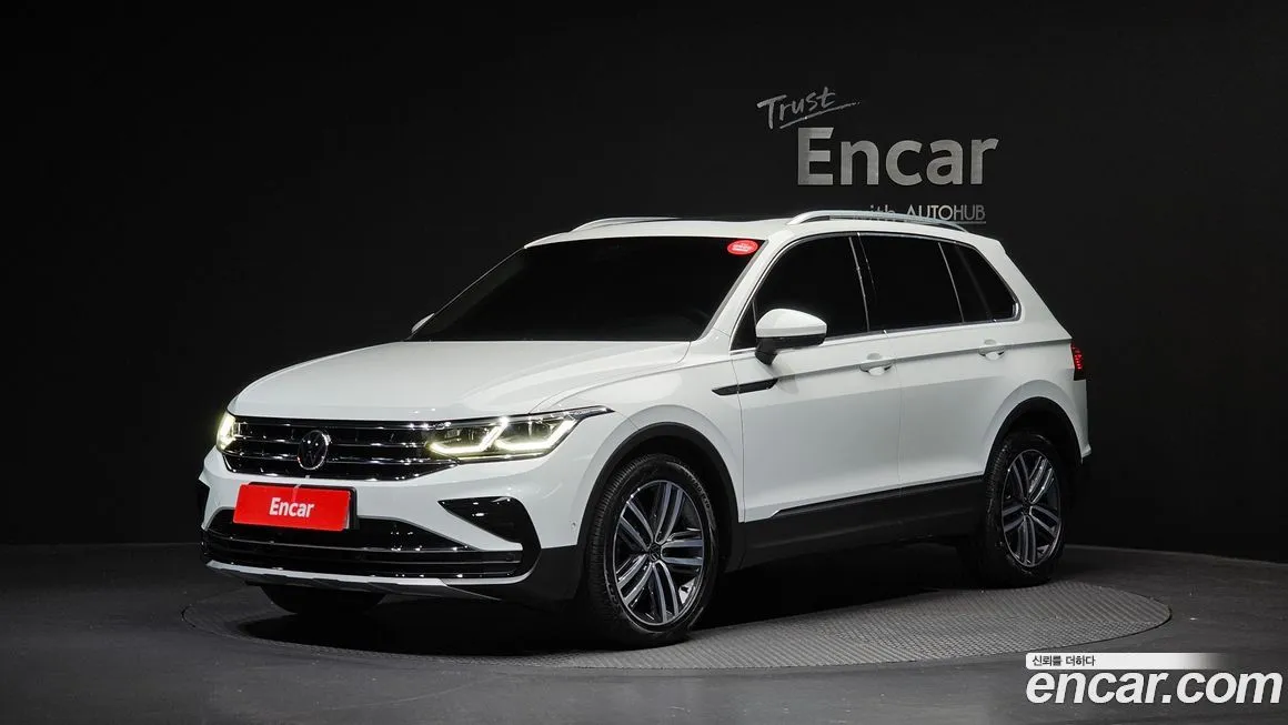 Volkswagen Tiguan — фото 1