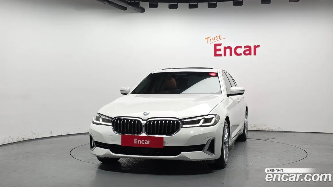 BMW 5-Series 2021 из KR, фото 2