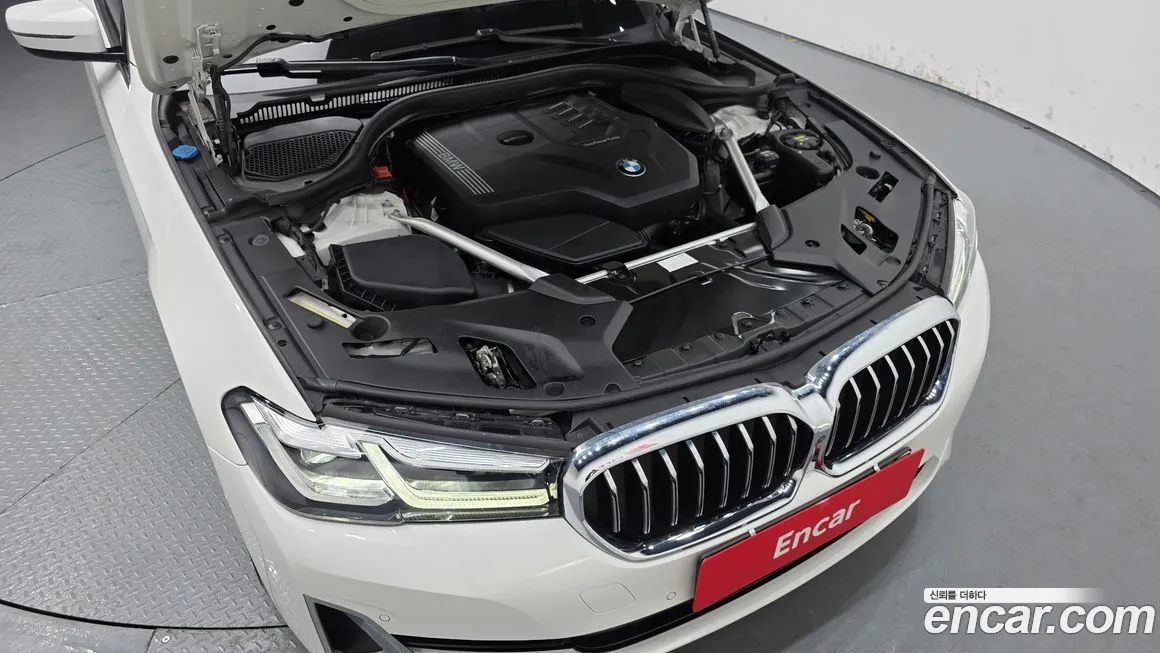 BMW 5-Series 2021 из KR, фото 4