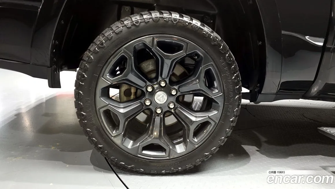 Dodge Ram Pick Up 2021 из KR, фото 3