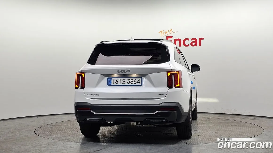 Kia Sorento — фото 3