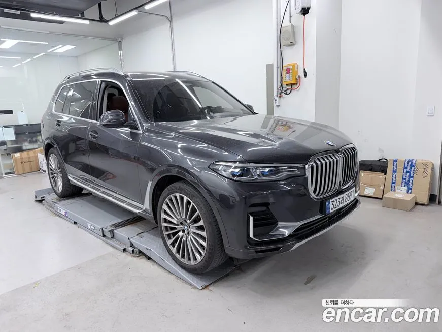 BMW X7 2022 из KR, фото 2