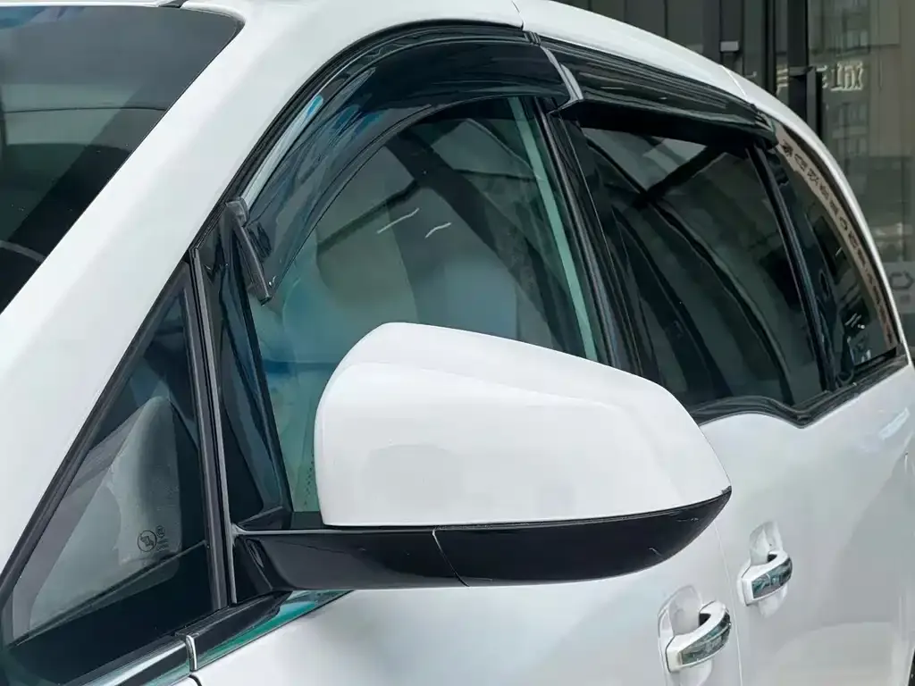 Buick GL8 2021 из CN, фото 8
