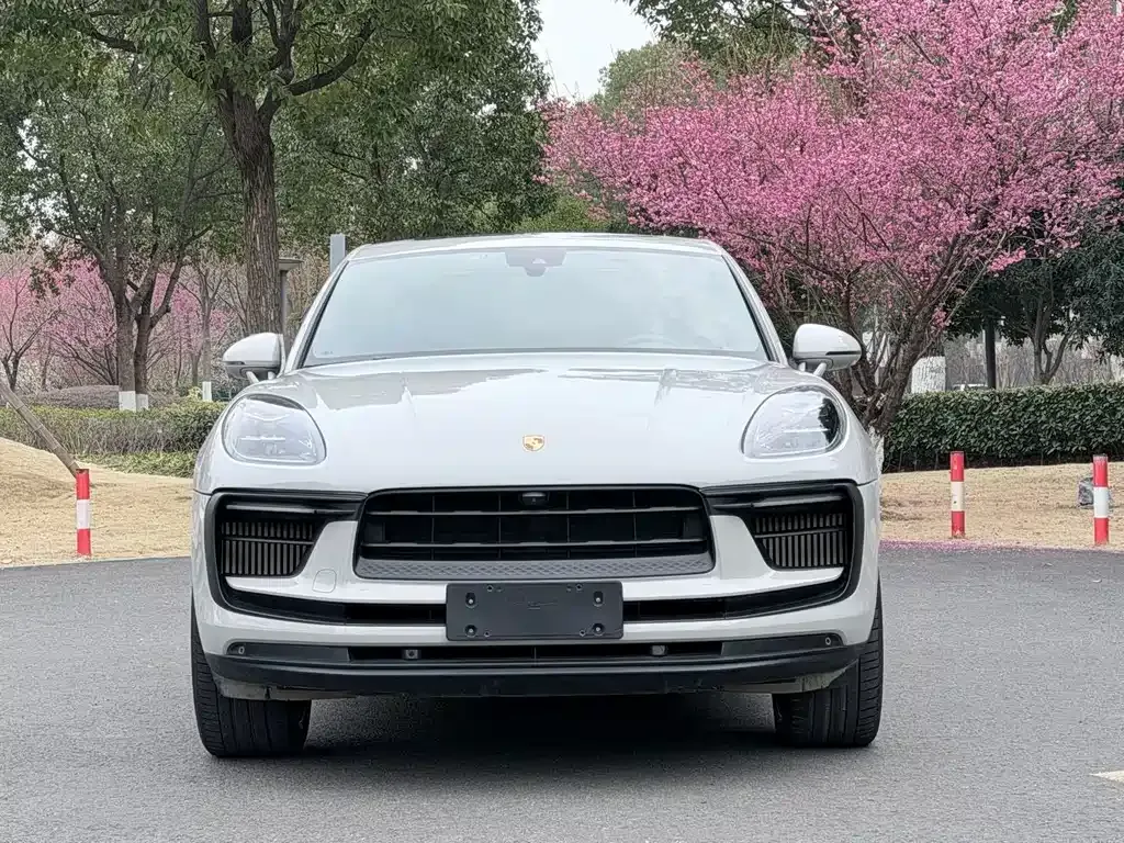 Porsche Macan — фото 9