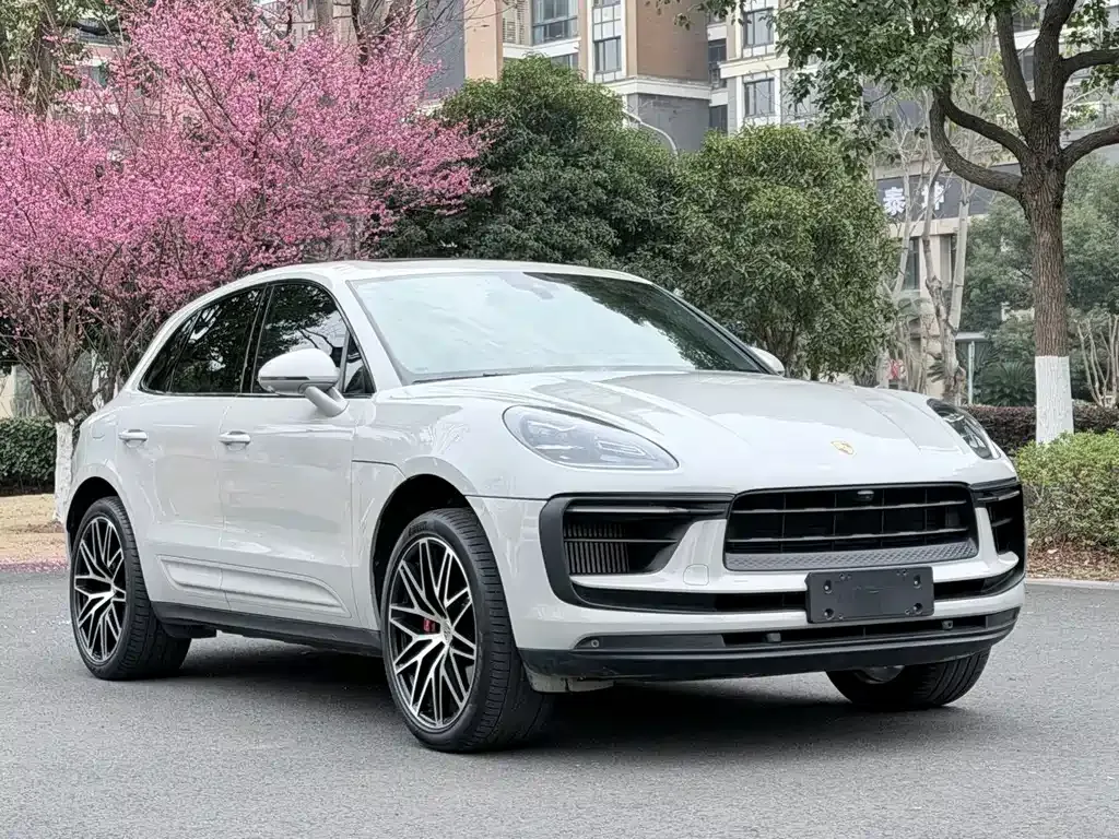 Porsche Macan — фото 8