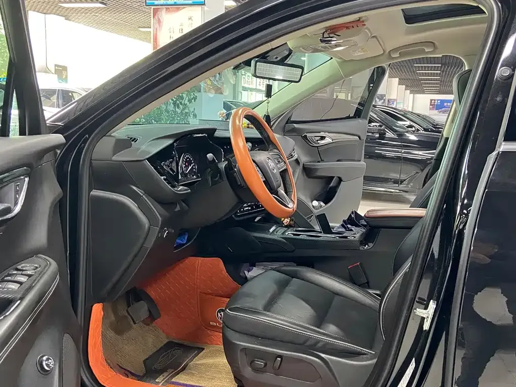Buick Envision Plus — фото 7