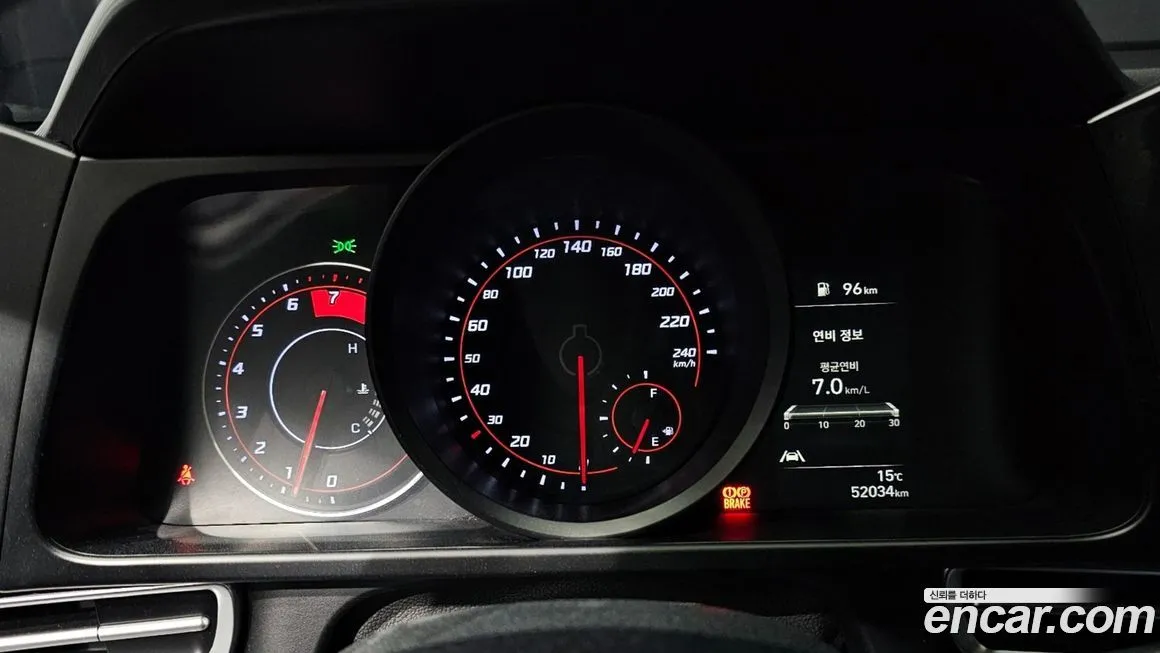 Hyundai AVANTE 2021 из KR, фото 2
