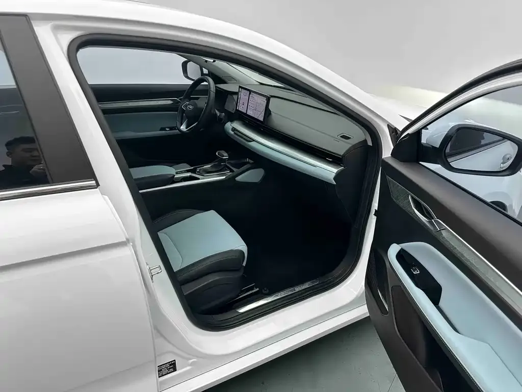 Geely Emgrand L 2022 из CN, фото 8