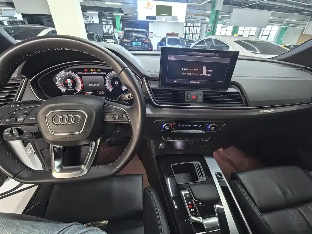 Audi Q5L Sportback 2022 из CN, фото 9