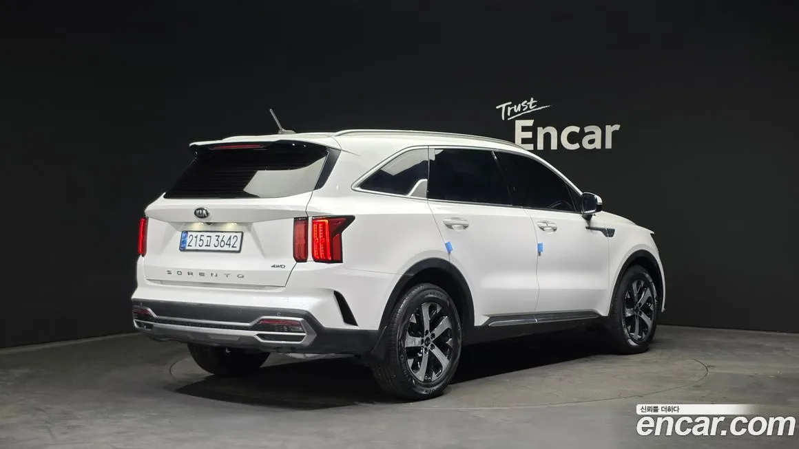 Kia Sorento — фото 5