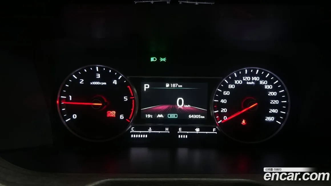 Kia Sorento — фото 4