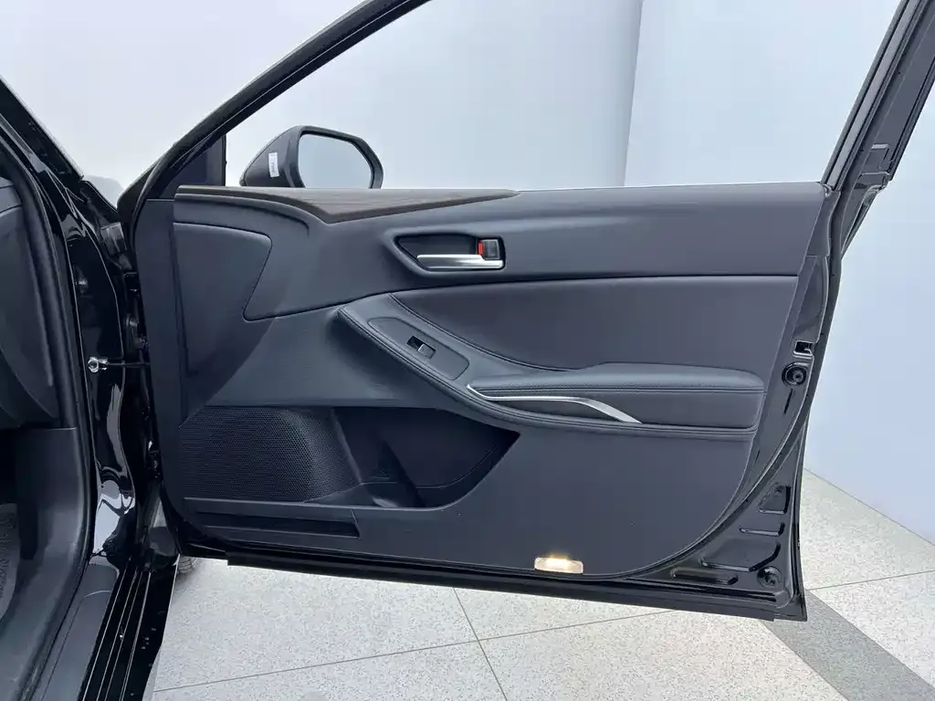 Toyota Avalon 2026 из CN, фото 2