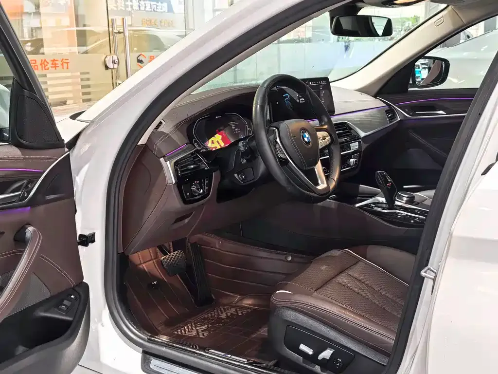 BMW 5 Series New Energy 2022 из CN, фото 5