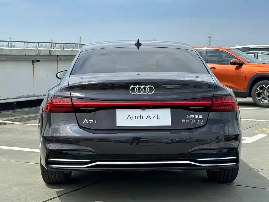 Audi A7L — фото 4