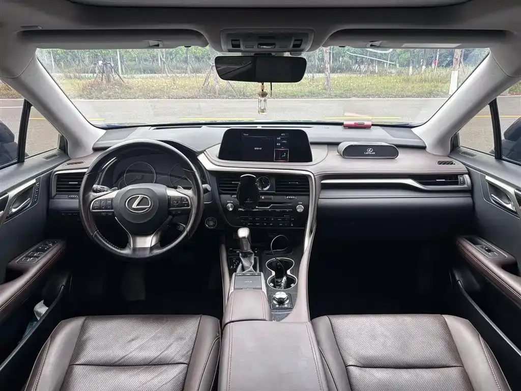 Lexus RX — фото 4