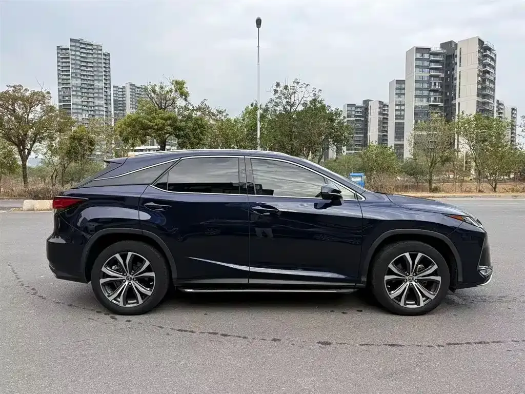 Lexus RX — фото 6