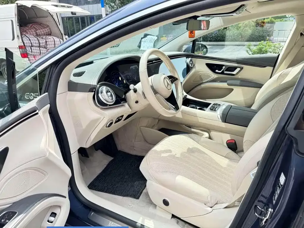Mercedes-Benz EQS 2024 из CN, фото 3