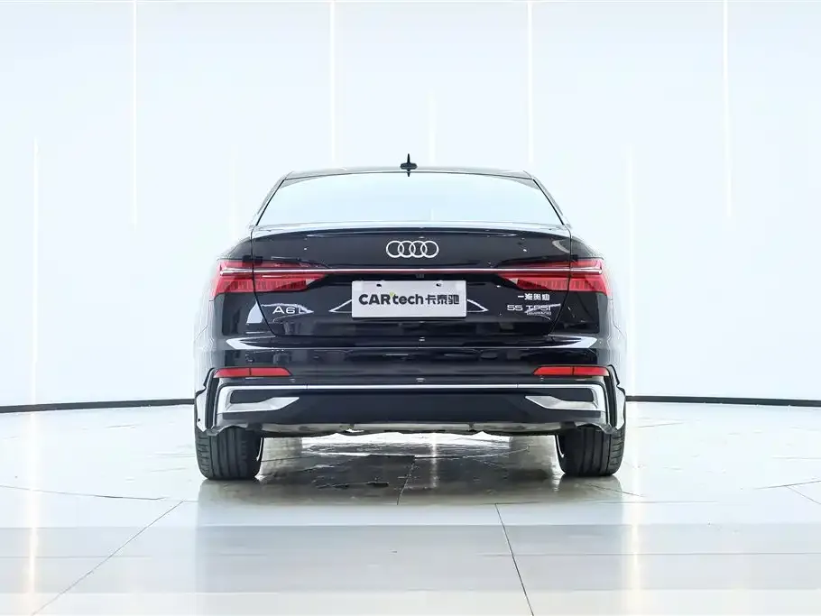 Audi A6L — фото 9