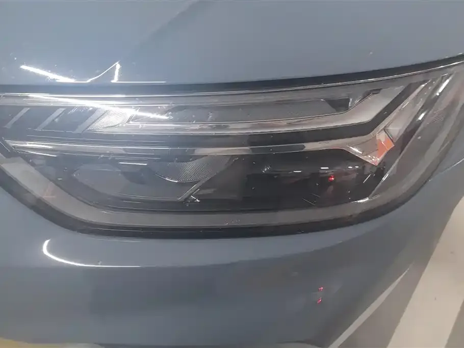 Audi Q5L 2022 из CN, фото 2