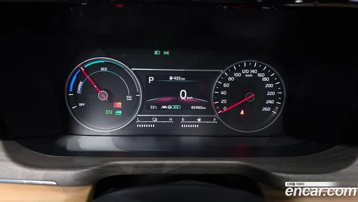 Kia Sorento — фото 4