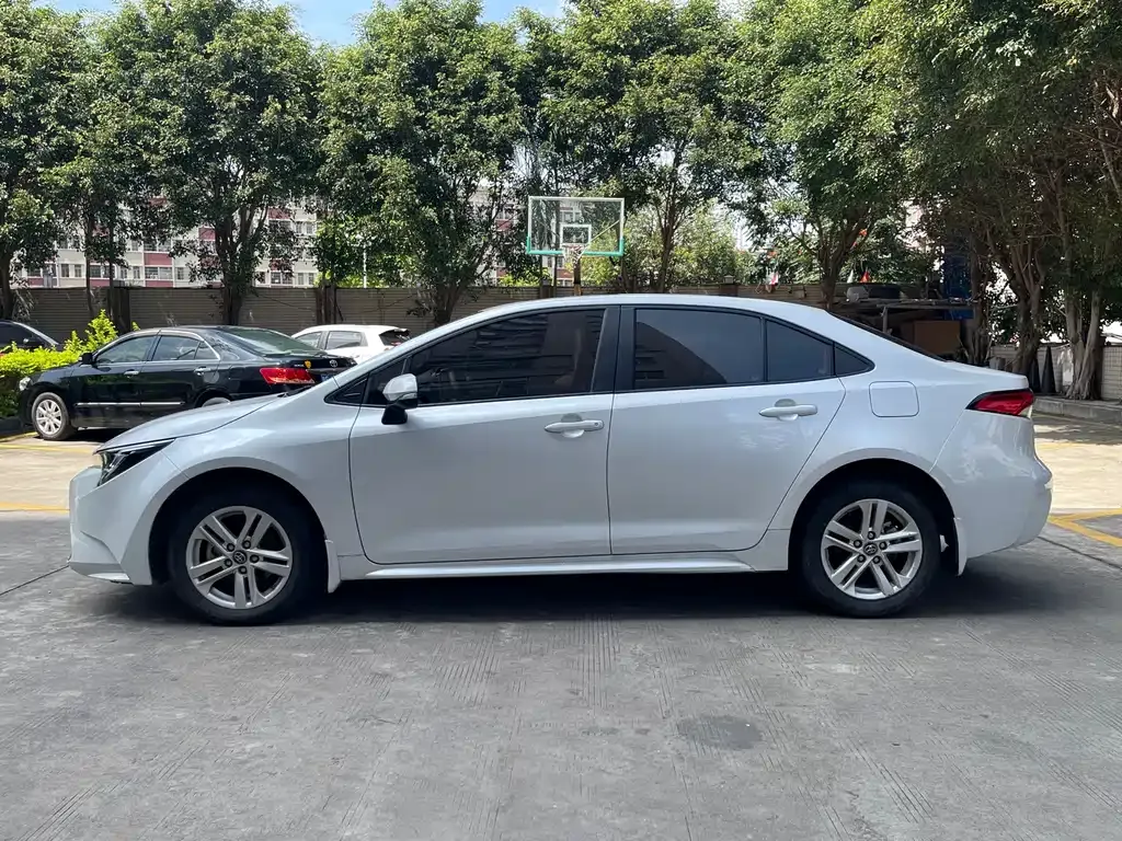 Toyota Levin 2021 из CN, фото 10