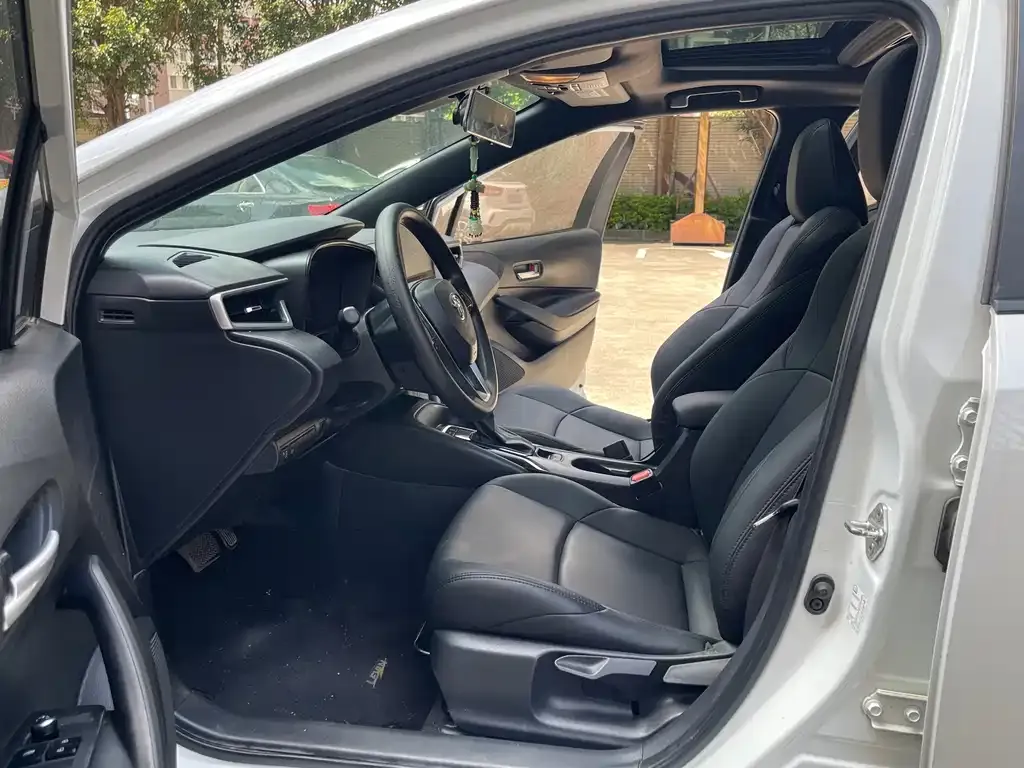 Toyota Levin 2021 из CN, фото 2