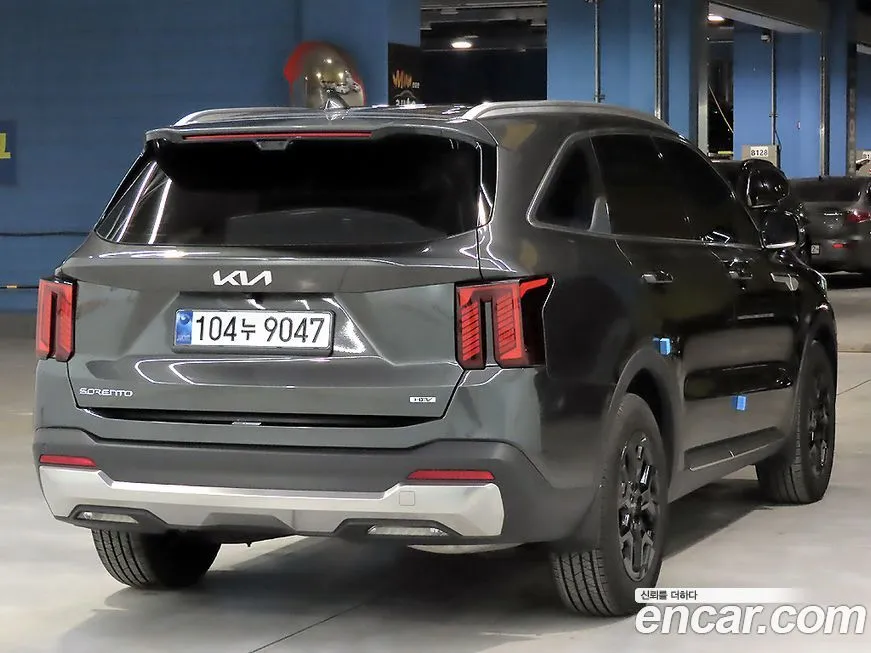 Kia Sorento — фото 8