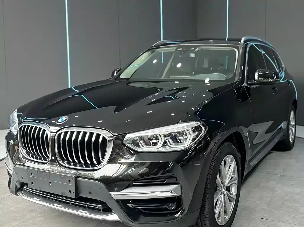 BMW X3 — фото 1