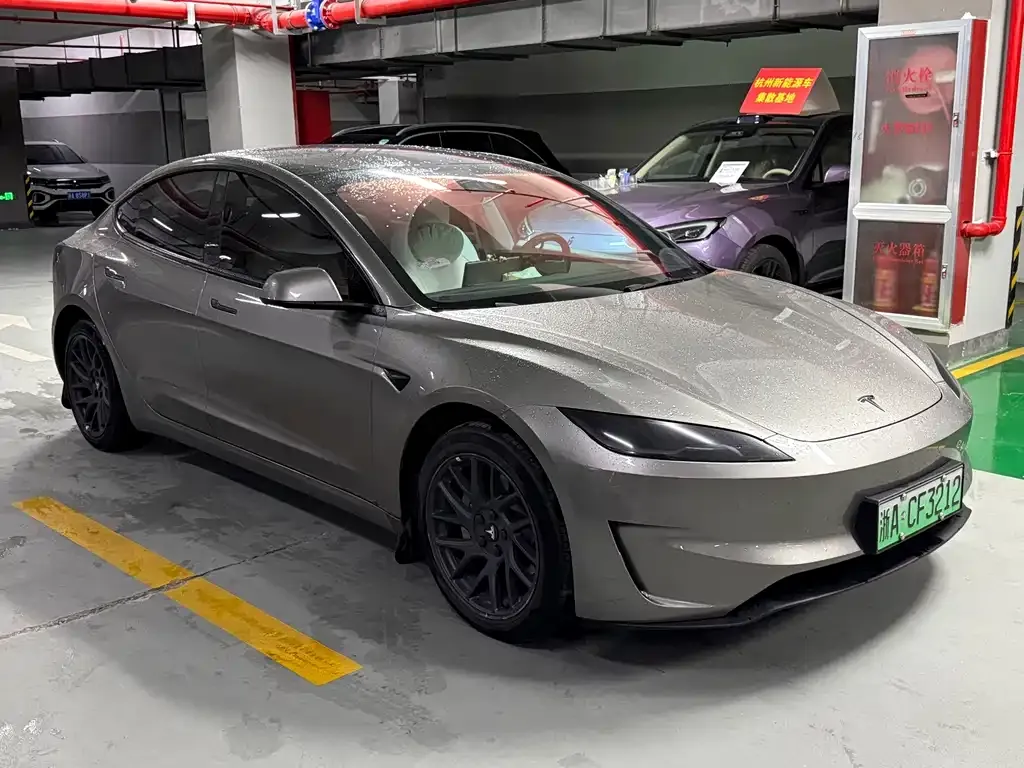Tesla Model 3 2024 из CN, фото 9
